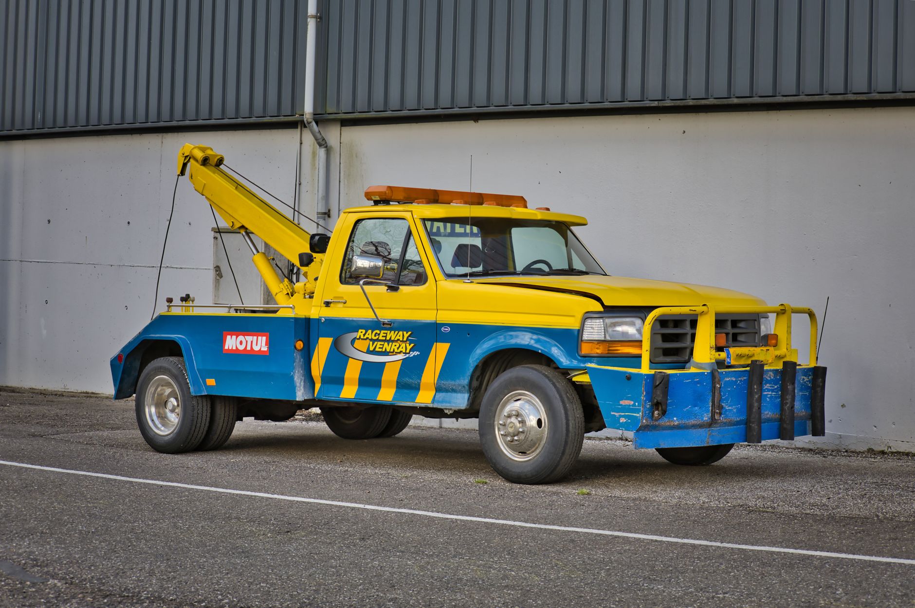 Remorquage voiture équipe à Saint-Maur-des-Fossés